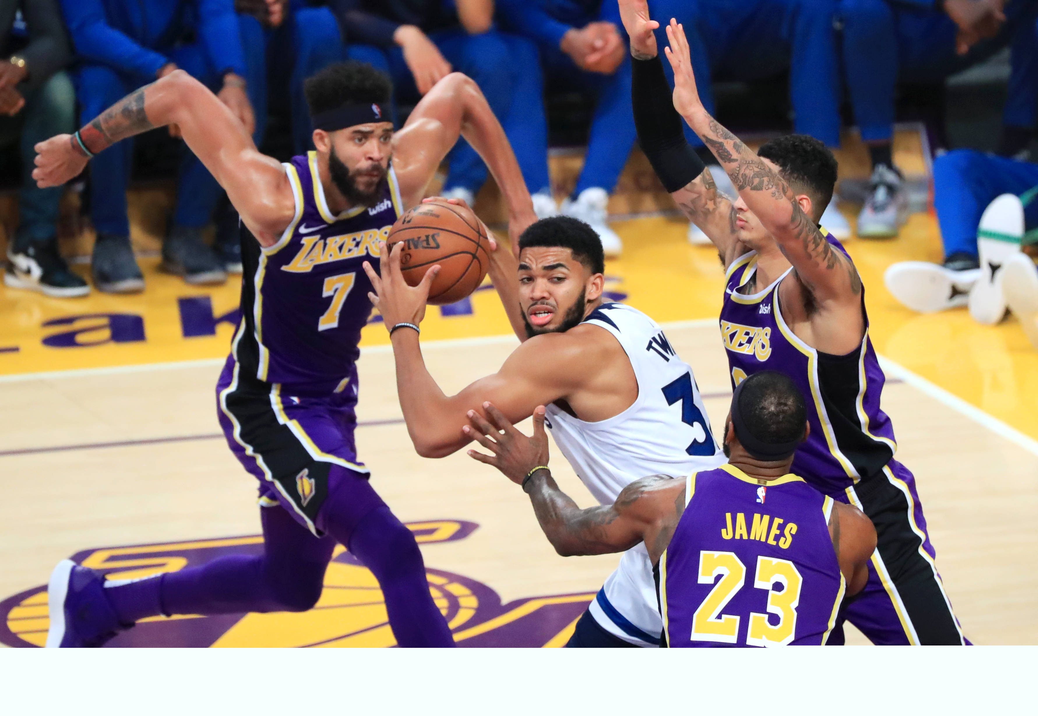 传球球星，拒绝退役，他还能重返火箭，帮助年轻人进步一起争冠吗